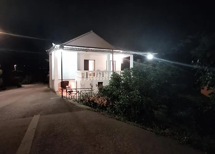 krevet i doručak Amma 3*